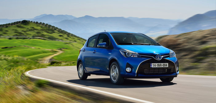 toyota-yaris-hybrid-2