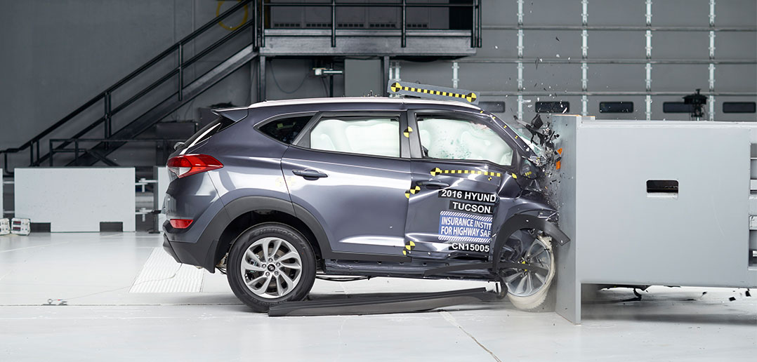 Hyunda-Tucston-IIHS