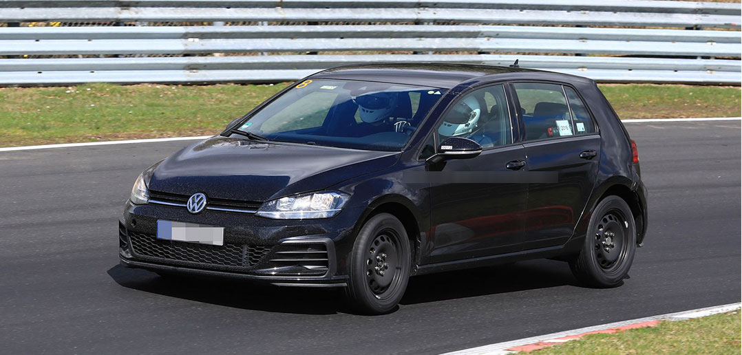 Volkswagen-Golf-8