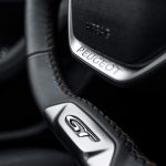 2ef0ce0a-peugeot-3008-hybrid4-1