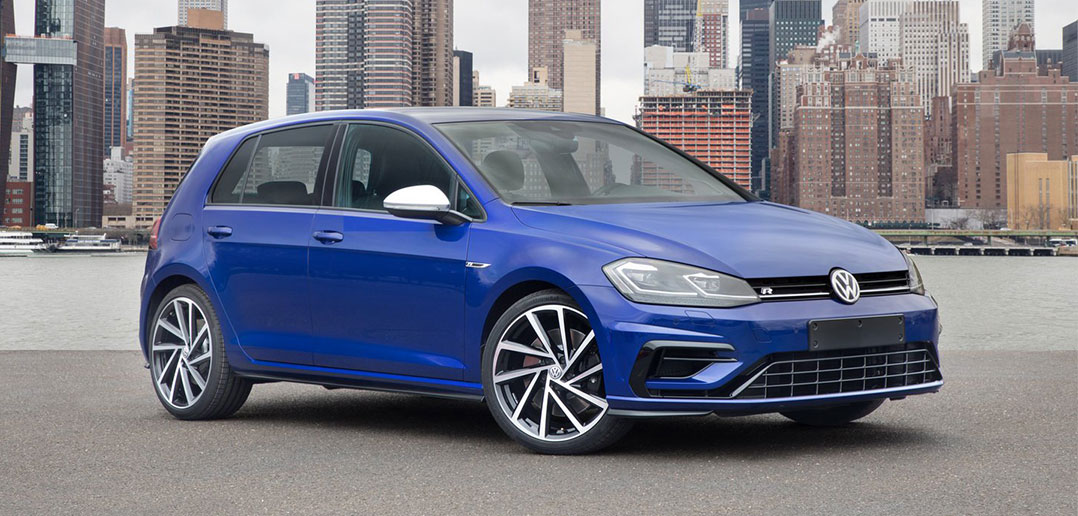 Volkswagen-golf-R