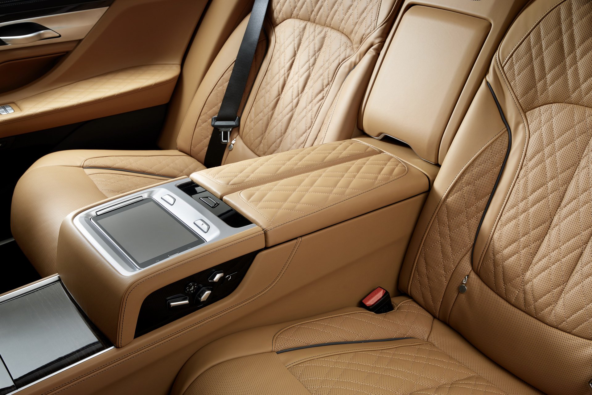 78cd9c1d-2019-bmw-7-series-23