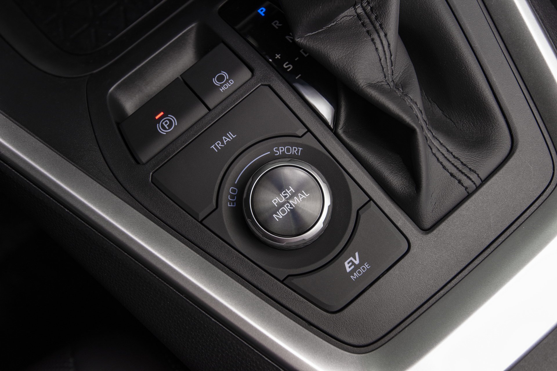 83add85d-2019-toyota-rav4-hybrid-67