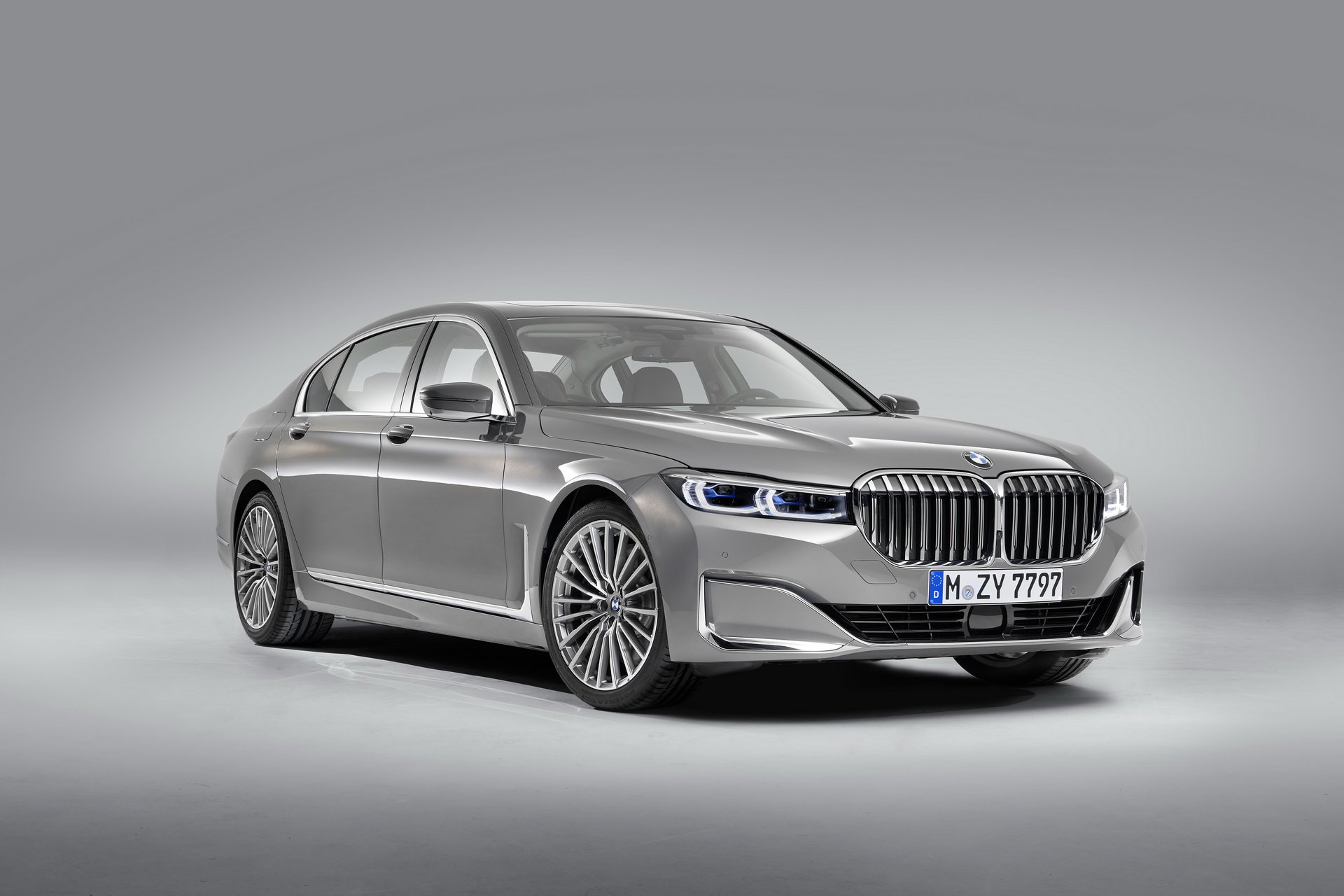 9055d5fd-2019-bmw-7-series-03