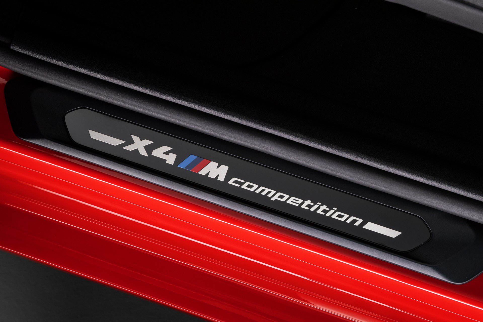 093e7acc-2020-bmw-x3-m-and-x4-m-24