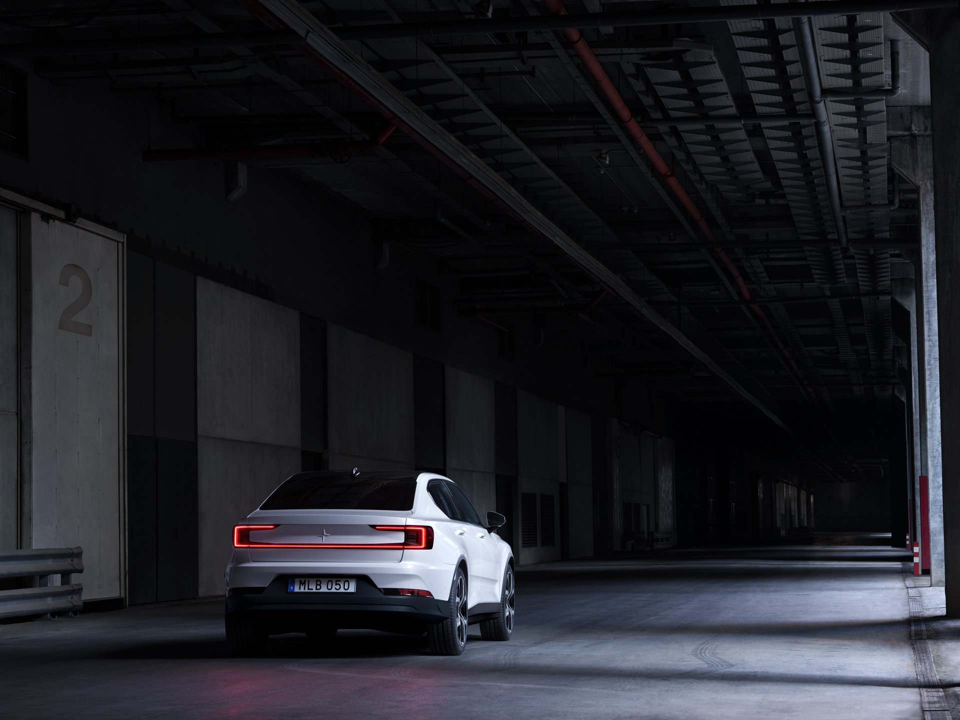 5c1273af-polestar_2_009