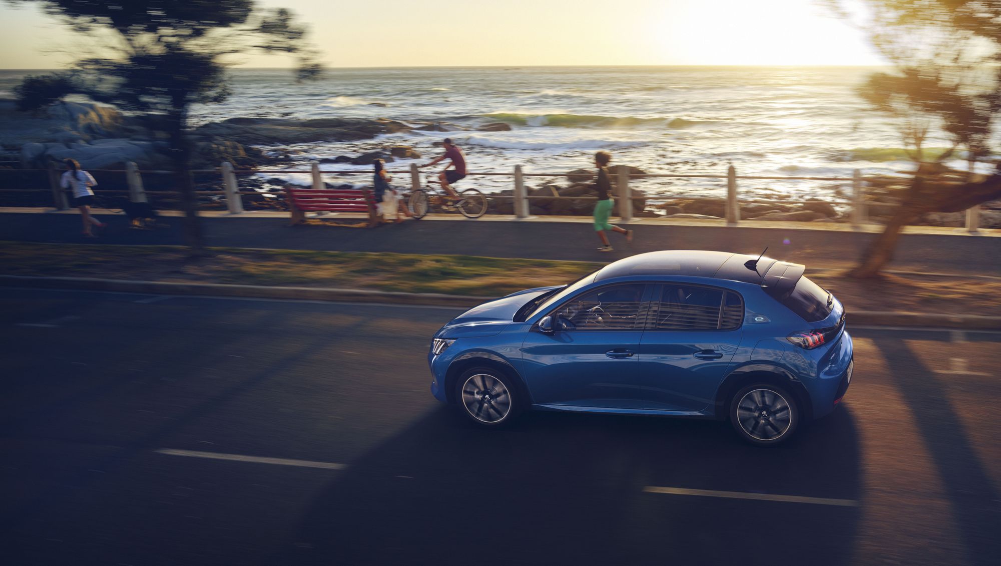 7c9e5a92-peugeot-208-7
