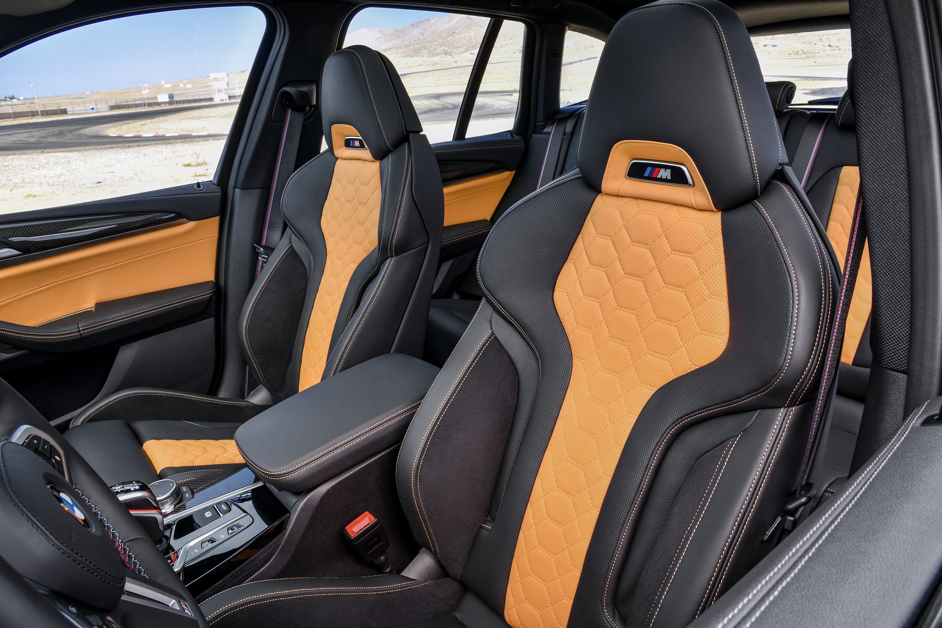 e552b20d-2020-bmw-x3-m-and-x4-m-10