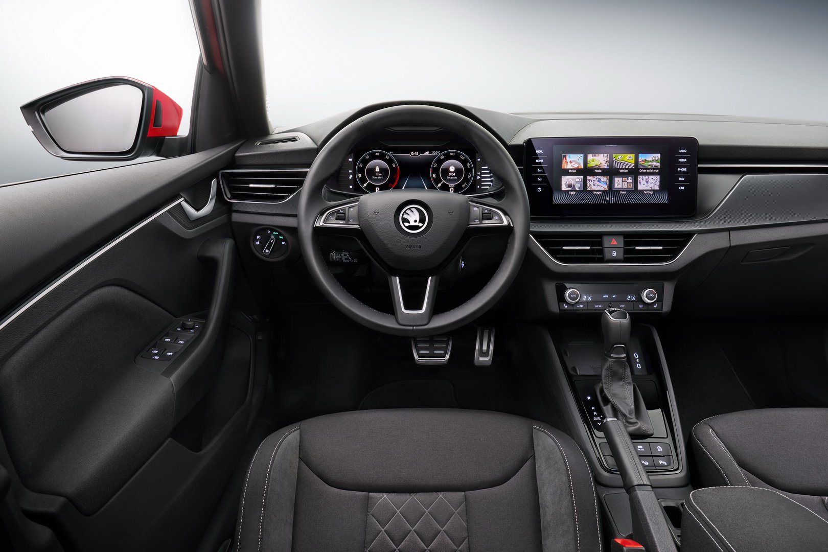 e92f50e6-skoda-kamiq-14