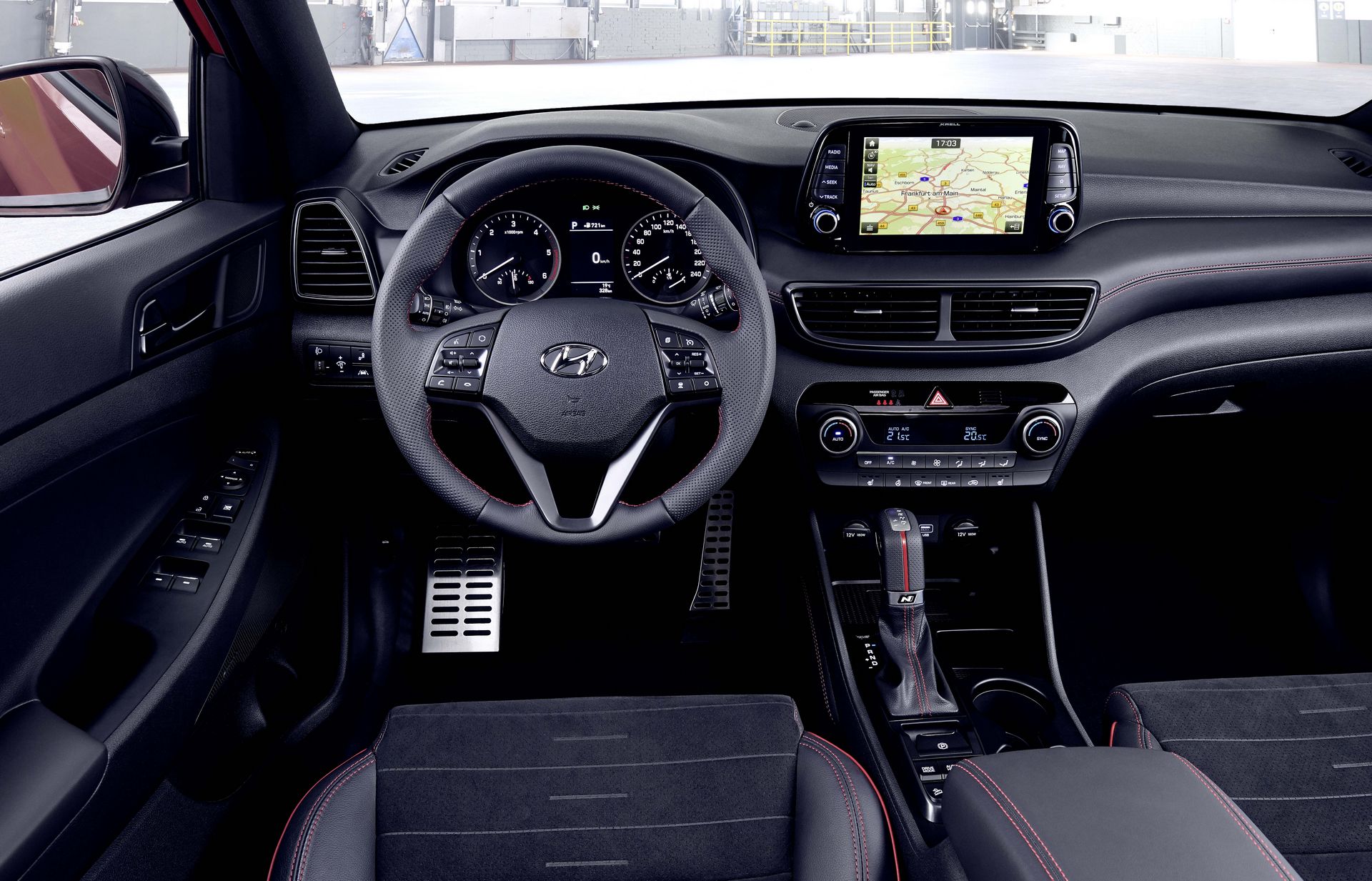 45f92a84-hyundai-tucson-n-line-40