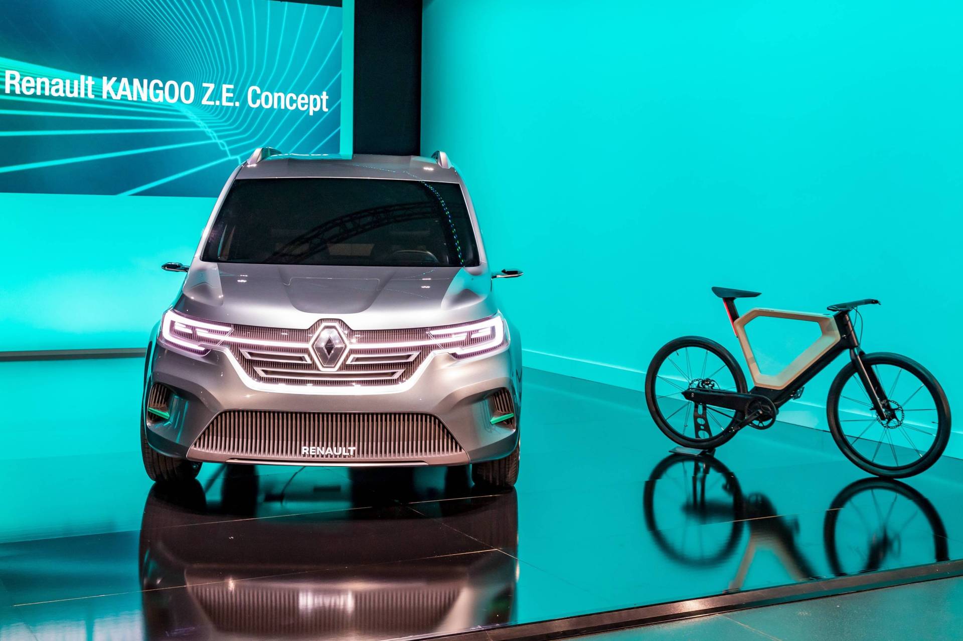 4eba33d4-renault-kangoo-ze-concept-21