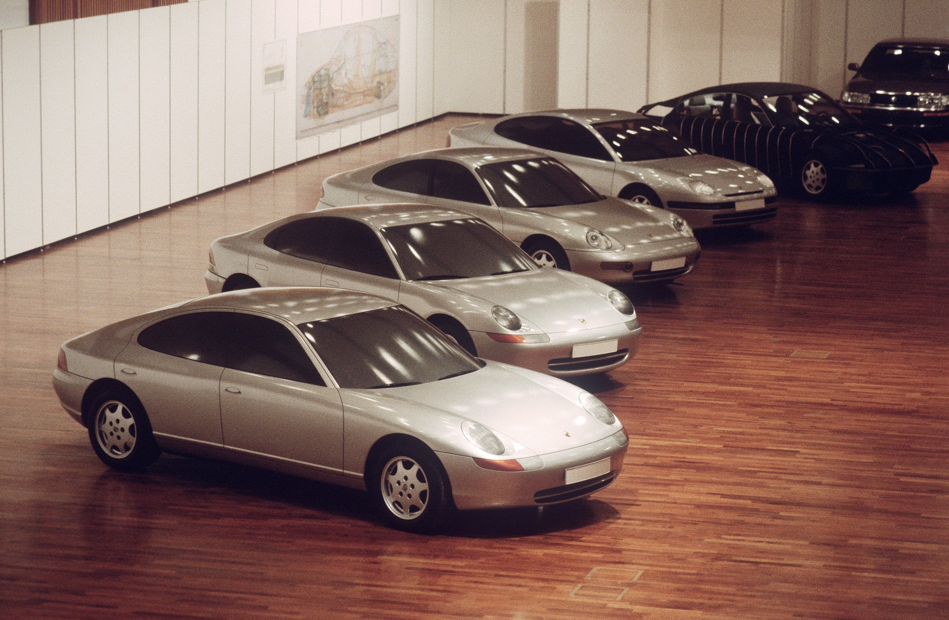 77e72c0c-porsche-panamera-10-year-anniversary-9