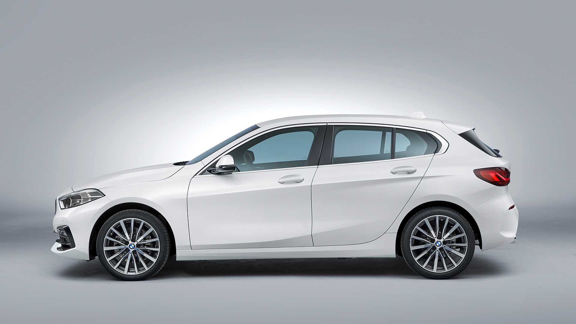 5d43ecfe-bmw-1-series-52