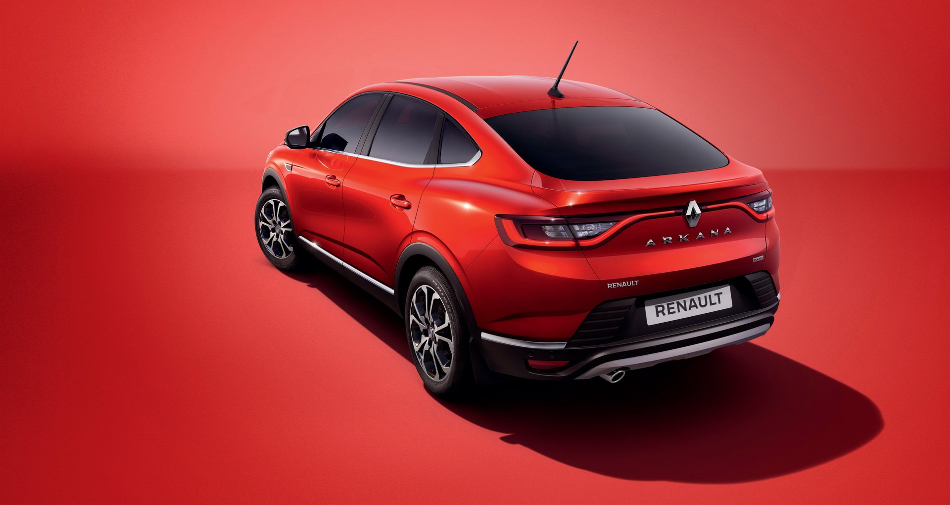 722d608e-2020-renault-arkana-russia-7