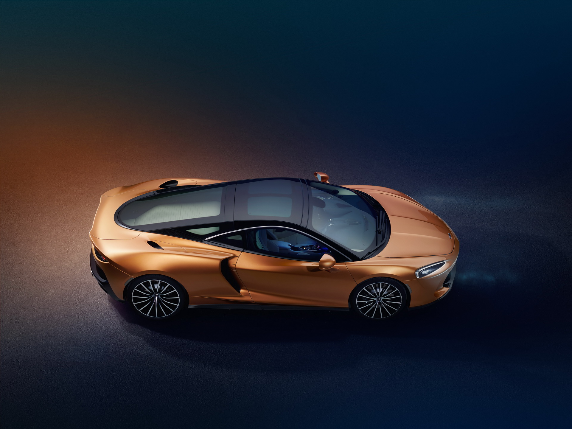 973126b8-2020-mclaren-gt-unveiled-official-3