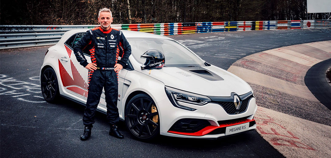 Renault-Megane-RS-Trophy-R
