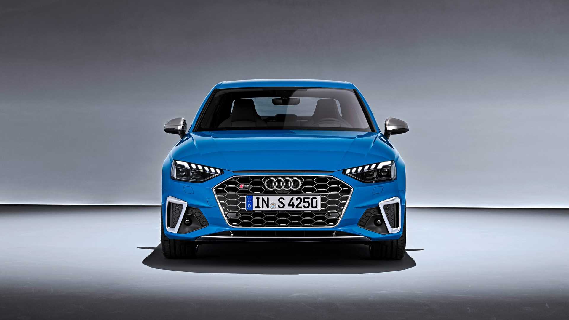 c6e45066-2020-audi-a4-27