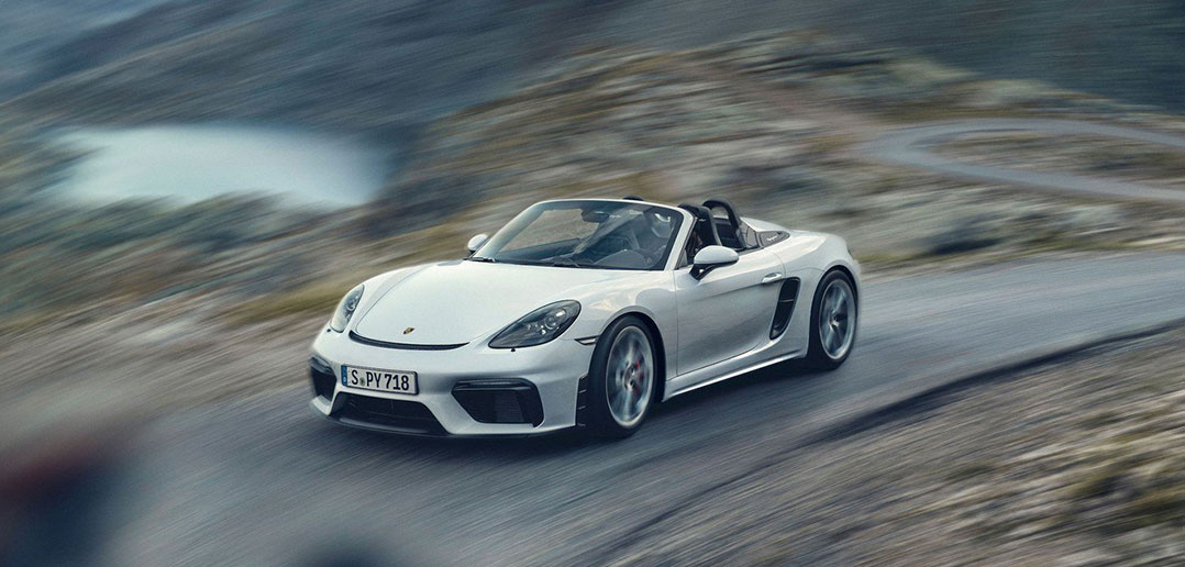 Porsche-718-Boxster-Spyder