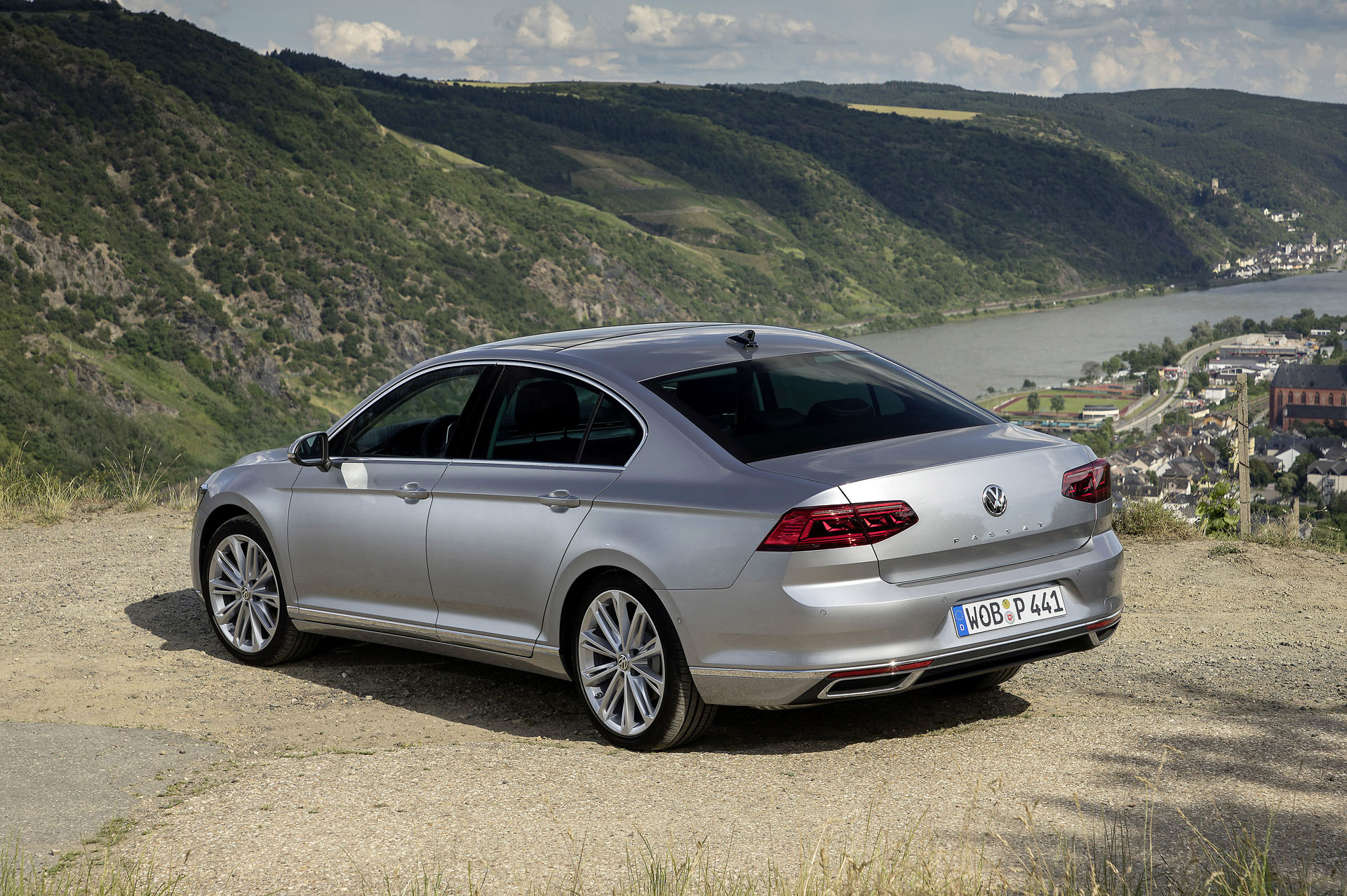 volkswagen_passat_highline_40