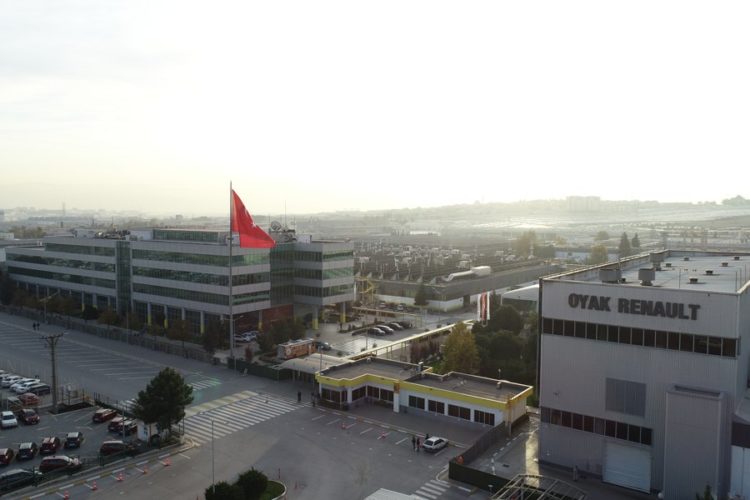 oyak-renault-hava-fotografi-fabrika-binasi-kurumsal